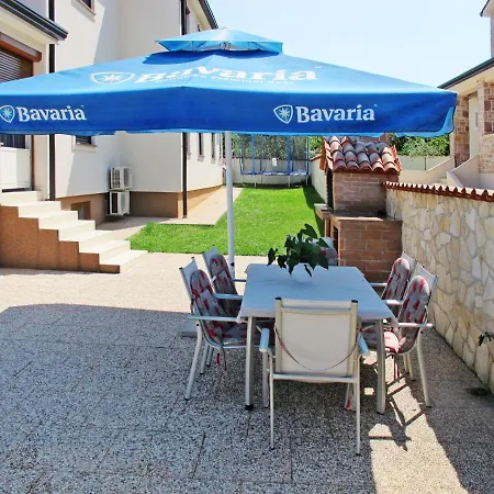 Jana - Prc403 Porec